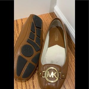 MK slip on shoes